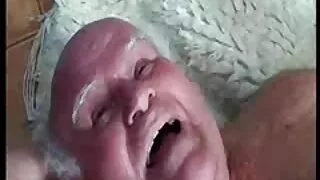 Оймс, орондоо омогтой бэлгийн эзэгтэй нь Cunnilingus