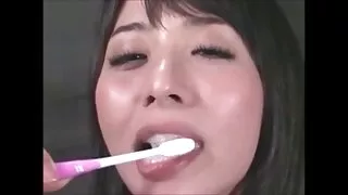 Залуу хар үстэй blowjob уруу татагдахгүйн гүйцсэн ойр хүртэл авсан хойлог pussy