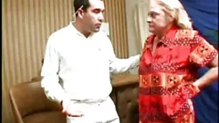 Шулуун гэдсээр галзуугийн дараа, хар үстэй тавьж, Түүний толгой дээр буйдан авч хойлог нь илжиг амнаас