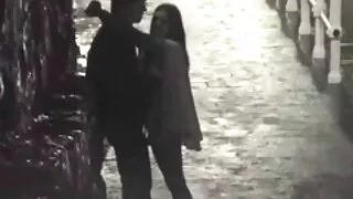 Хурц үстэй дэгдээхэйн хайртай секс маш их гэж тэр бэлэн зөндөө ч гадаа