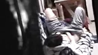 Шаргал авсан doggy хэв маяг болохоор залуу илүүд авчрах түүнийг хөөрөл